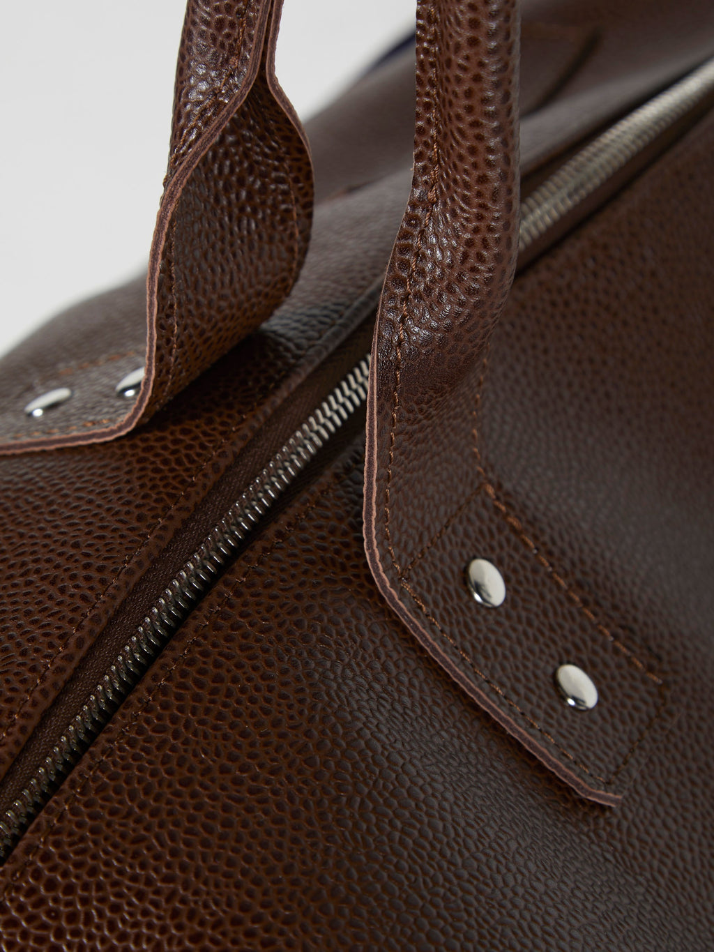  Doctor's Bag Pebble Leather Walnut