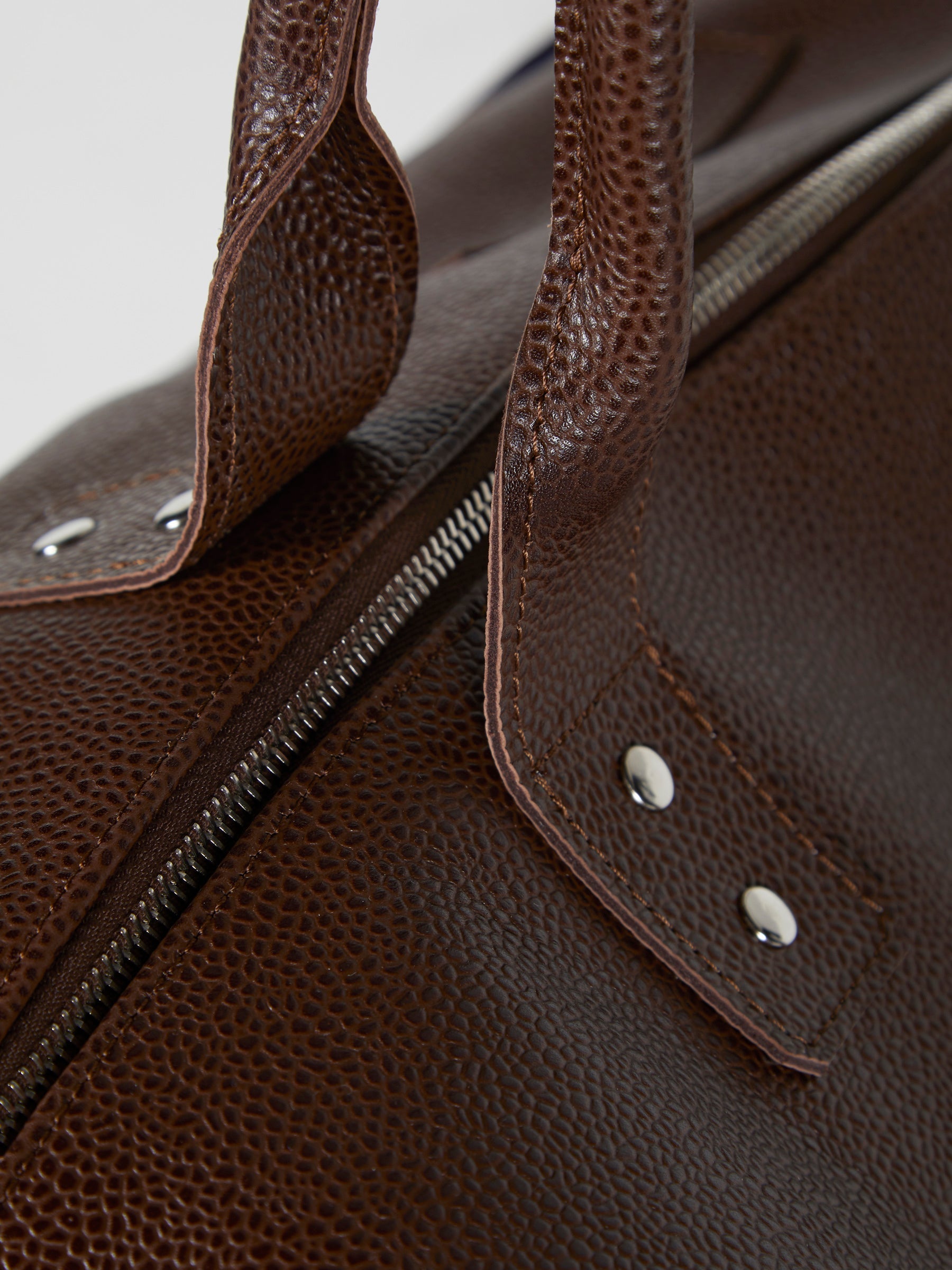  Doctor's Bag Pebble Leather Walnut