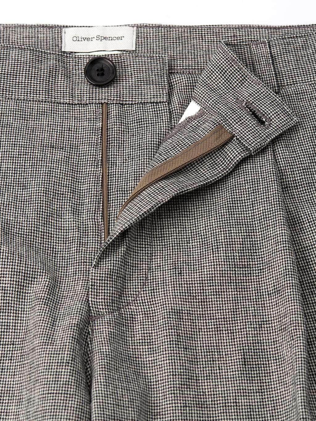  Morton Pleated Trousers Rackfield Black/White