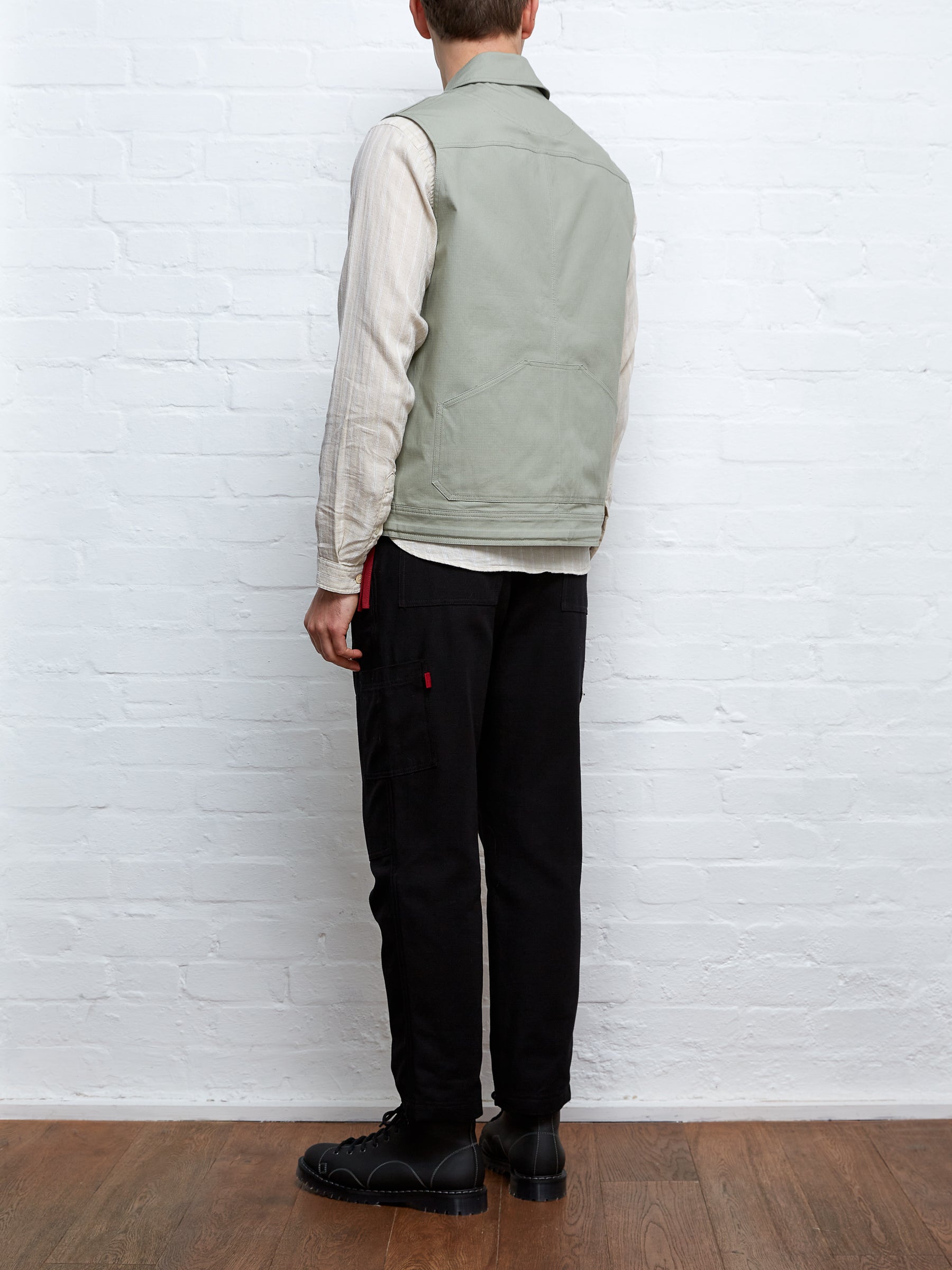  Oliver Spencer X Niwaki Scion Gardening Gilet Hyde Green